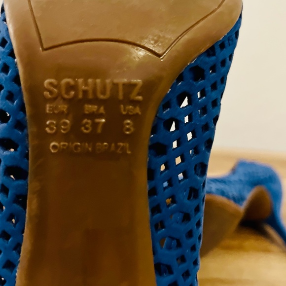 Schutz Blue Suede Heels size 8 - Picture 4 of 4